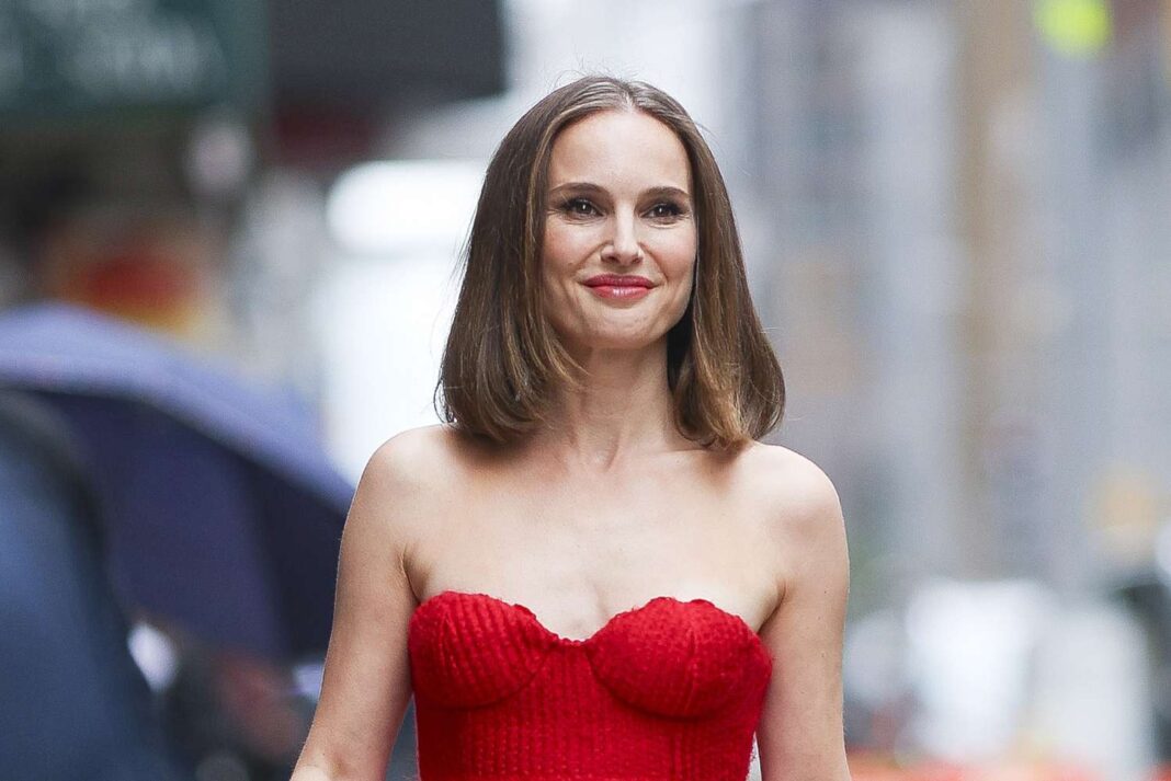Natalie Portman Pregnant With Baby No. 3 – First Child With Partner Tanguy Destable Natalie Portman Pregnant With Baby No. 3 – First Child With Partner Tanguy Destable
