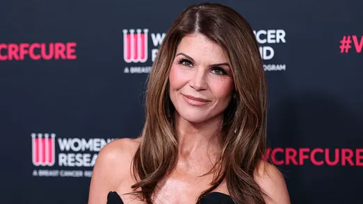 Lori Loughlin Stuns Fans With Glam New Look at 61 Lori Loughlin Stuns Fans With Glam New Look at 61